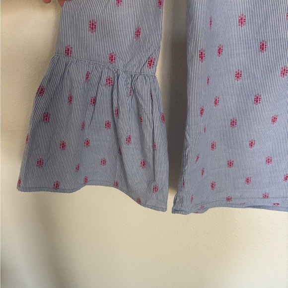 Kenar Blue and White Bell Sleeve Collared Patterned V Neck Blouse. - Picture 3 of 5